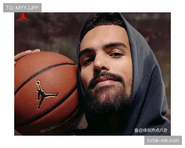 特雷·杨挡拆主导胜库里 拉开进攻提升效率