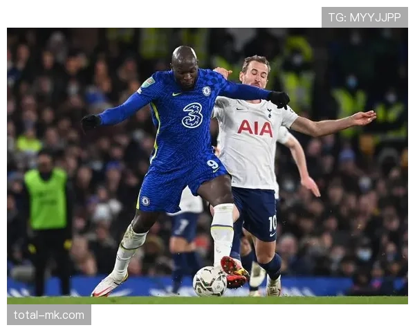 切尔西关键战表现波动：当前阶段对争冠形势形成制约