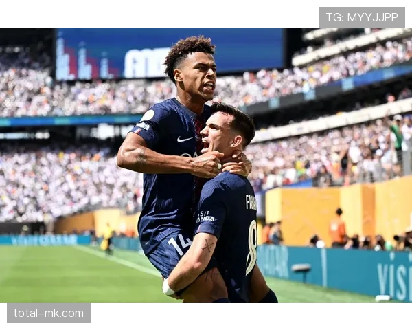 巴黎圣日耳曼天赋过剩但结构失衡，场面失控问题逐步显现